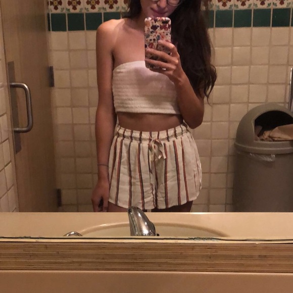 Flowy shorts - Picture 2 of 6